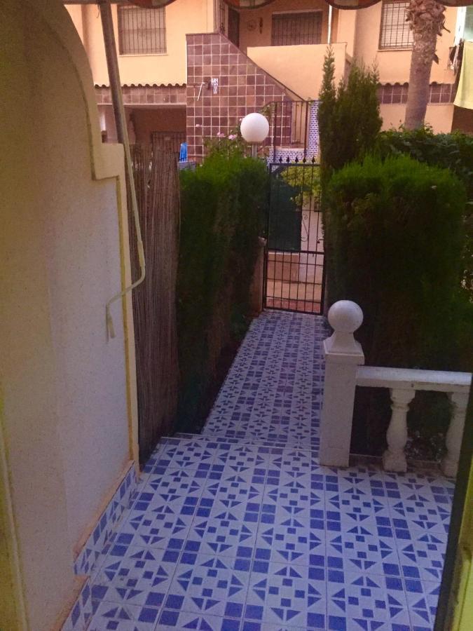 Punta Prima Bungalow Jardin Privado Torrevieja Luaran gambar